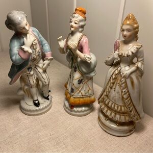 3 vintage Victorian couple figurines  HADSON woman made in Japan 50s Lot